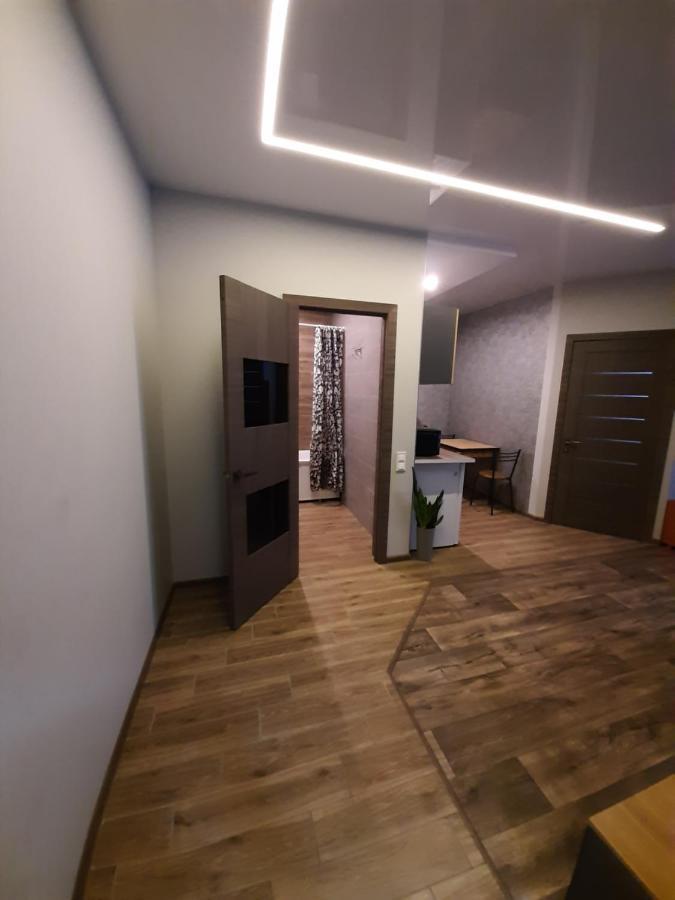 Апартаменты Дворец Спорта Новострой Маршал Kharkiv Extérieur photo